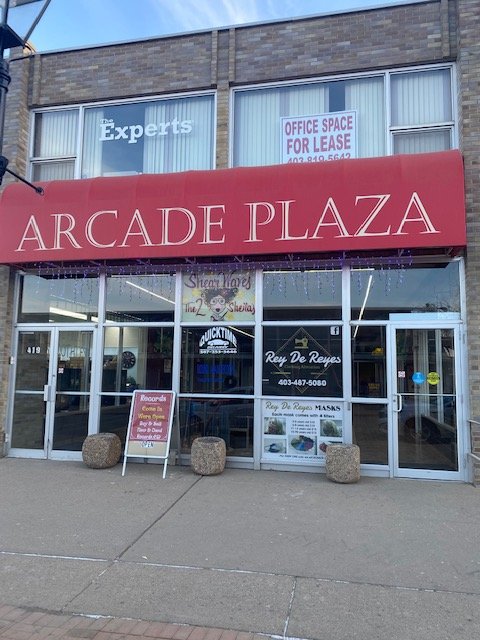 (c) Arcade-plaza.ca