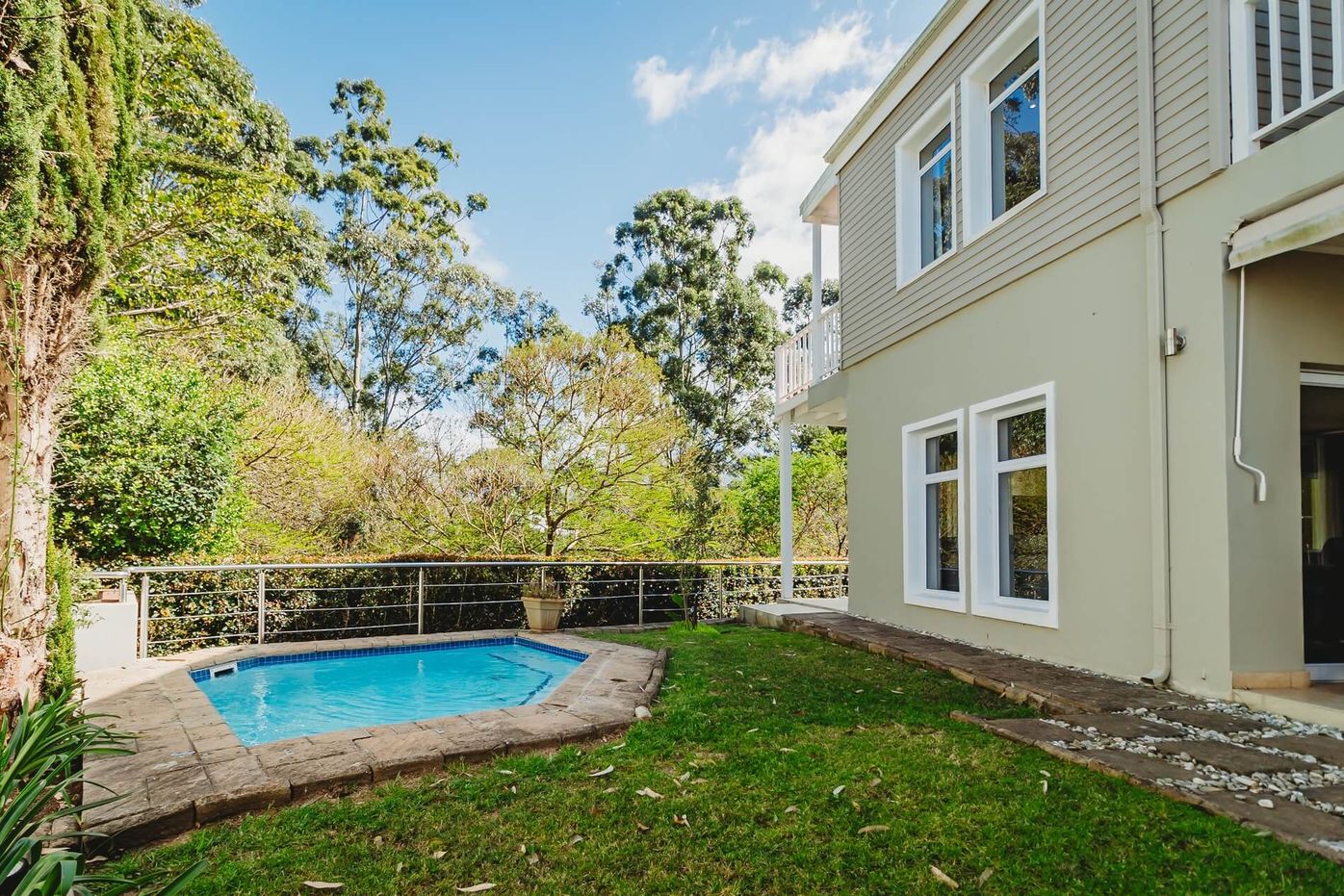 More photos of Sidwell Gardens