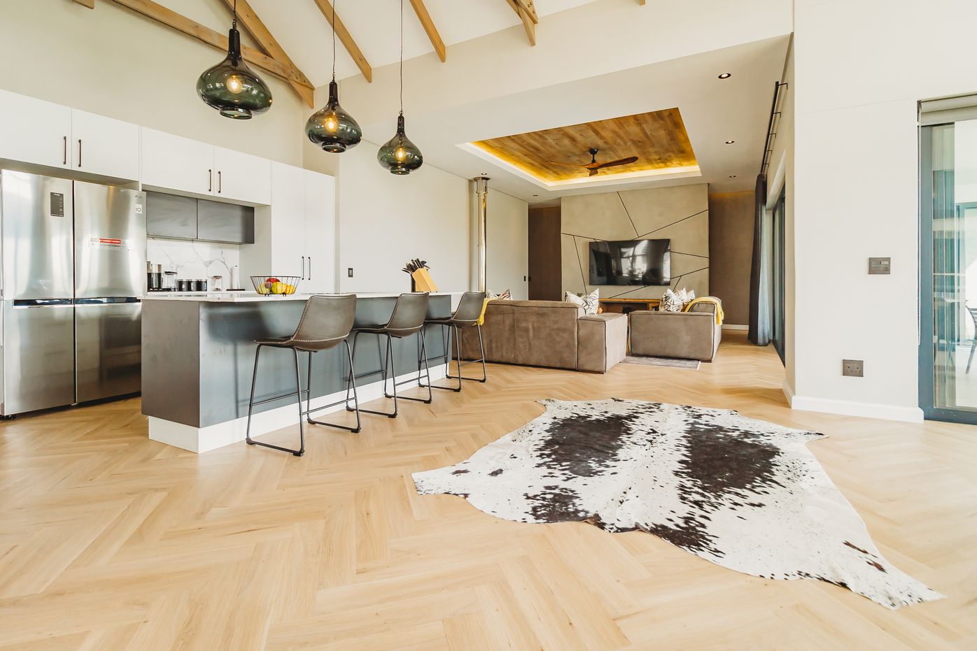 More photos of 40 Ridge Drive