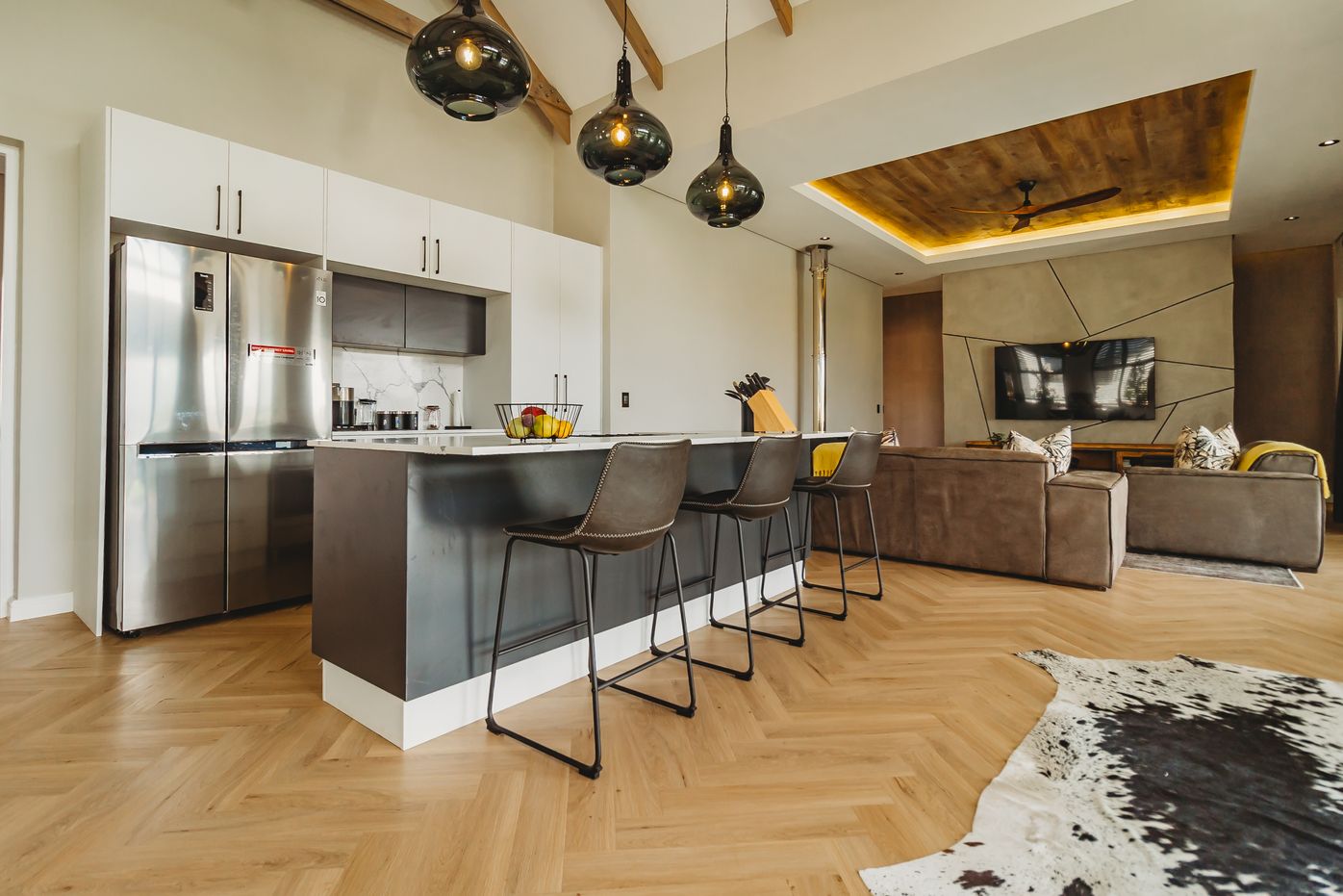 More photos of 40 Ridge Drive