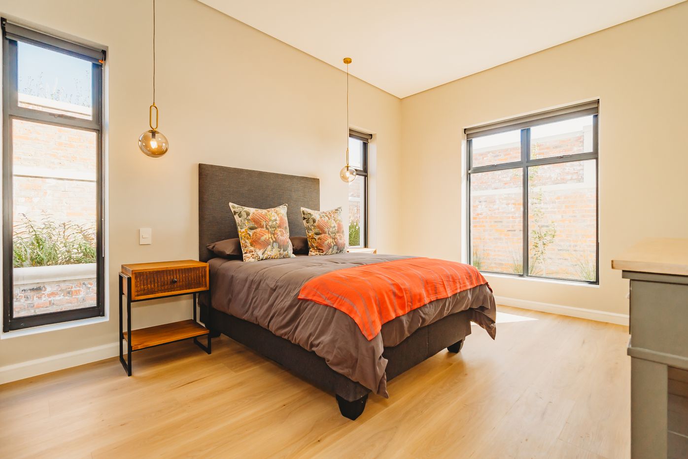 More photos of 40 Ridge Drive