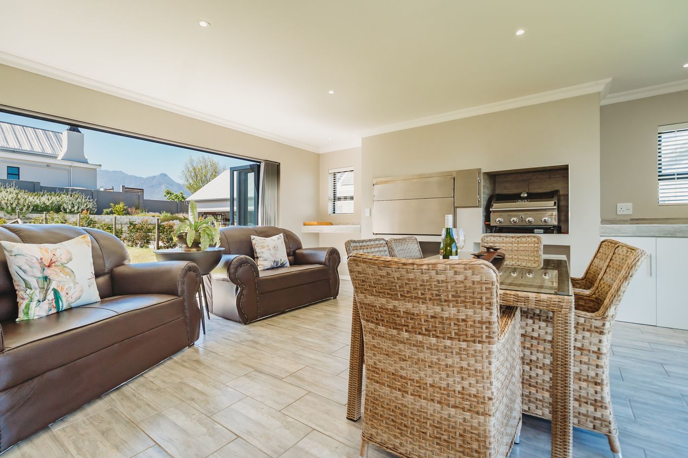 More photos of 35 Brookside