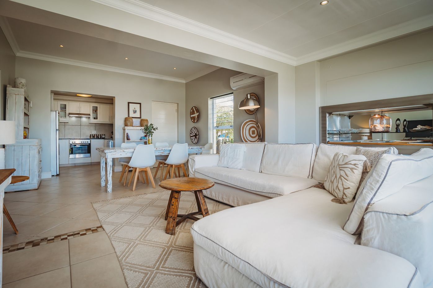 More photos of Palms Manor