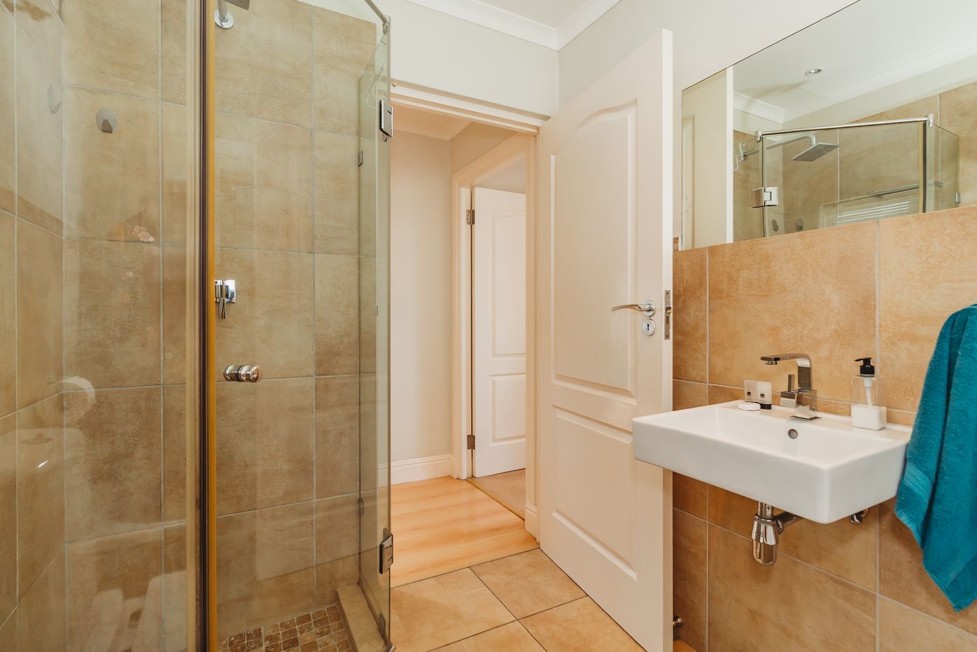 More photos of Vida Cottage Kingswood Golf Estate