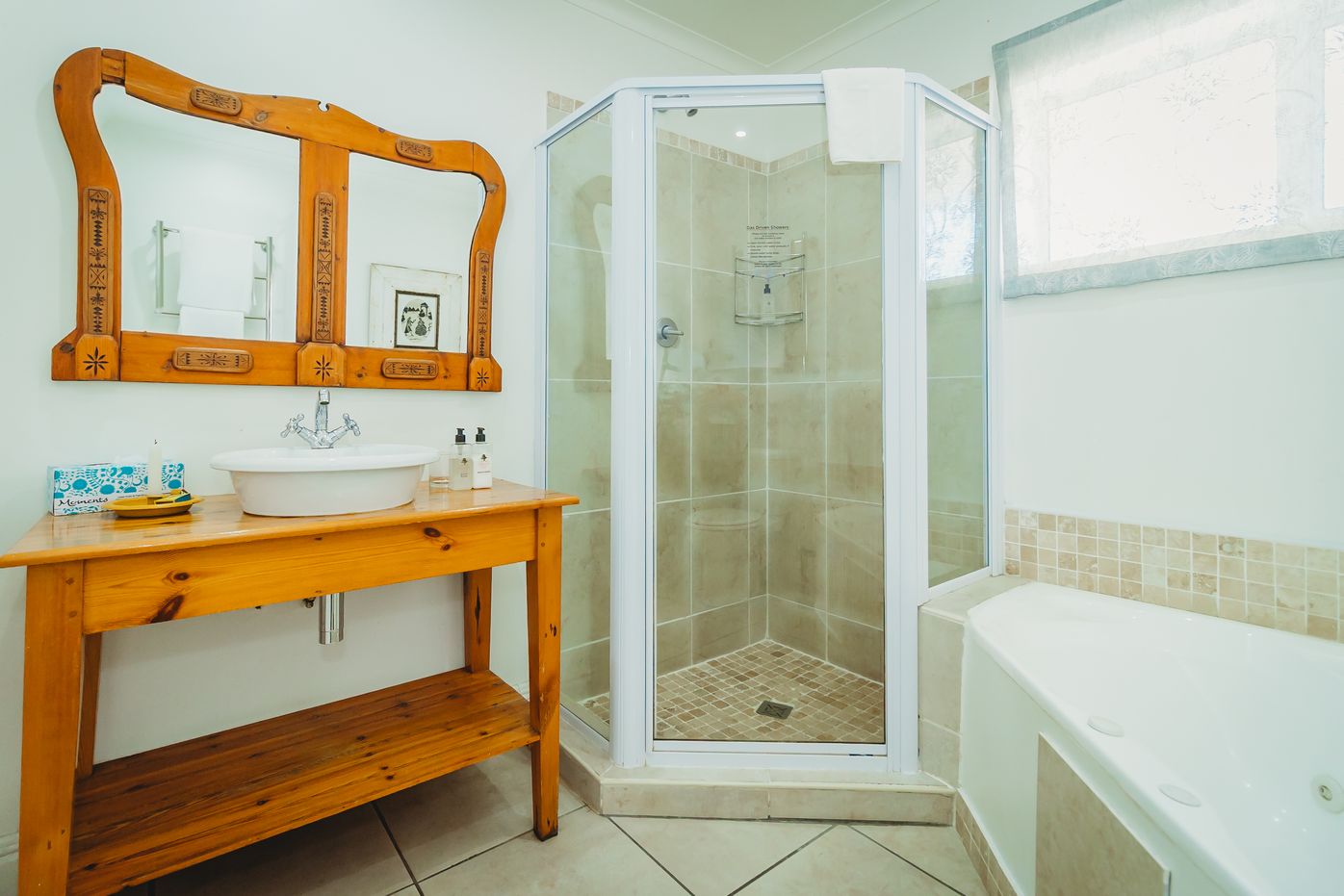 More photos of Acorn Guest House