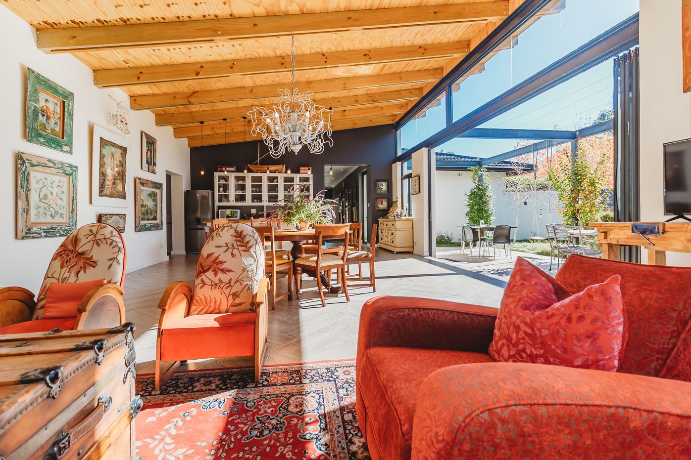 More photos of Acorn Guest House