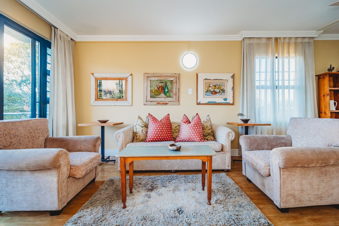 More photos of 17onWellington Suites
