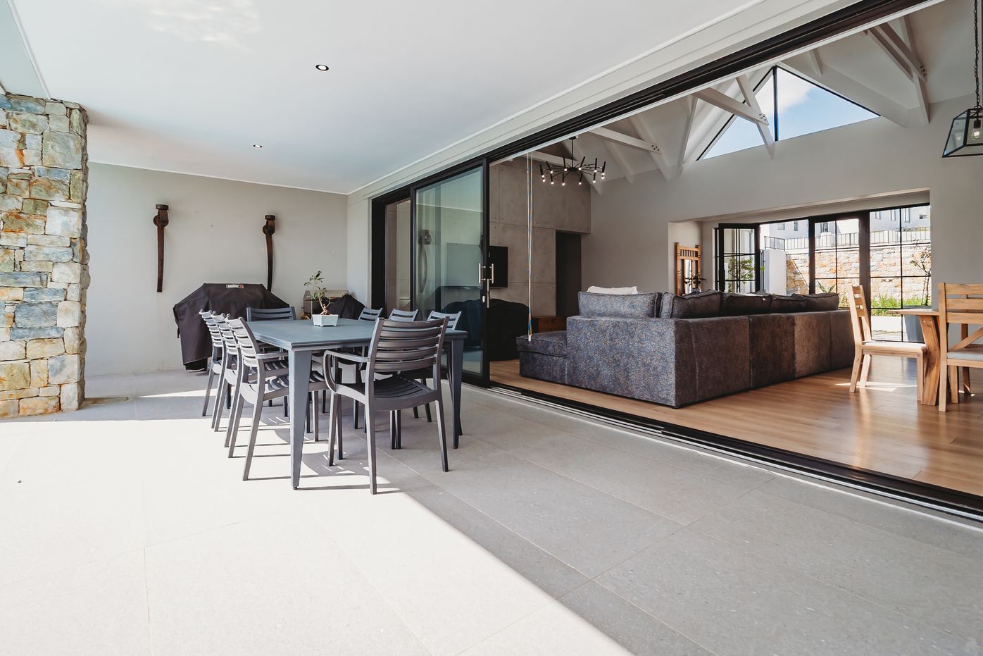More photos of Moorlands Manor