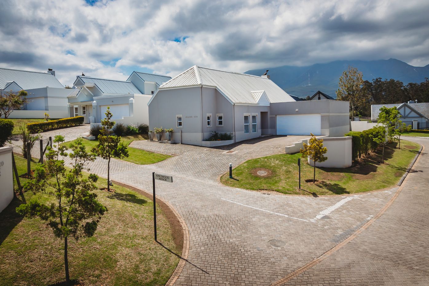 More photos of ManorOne