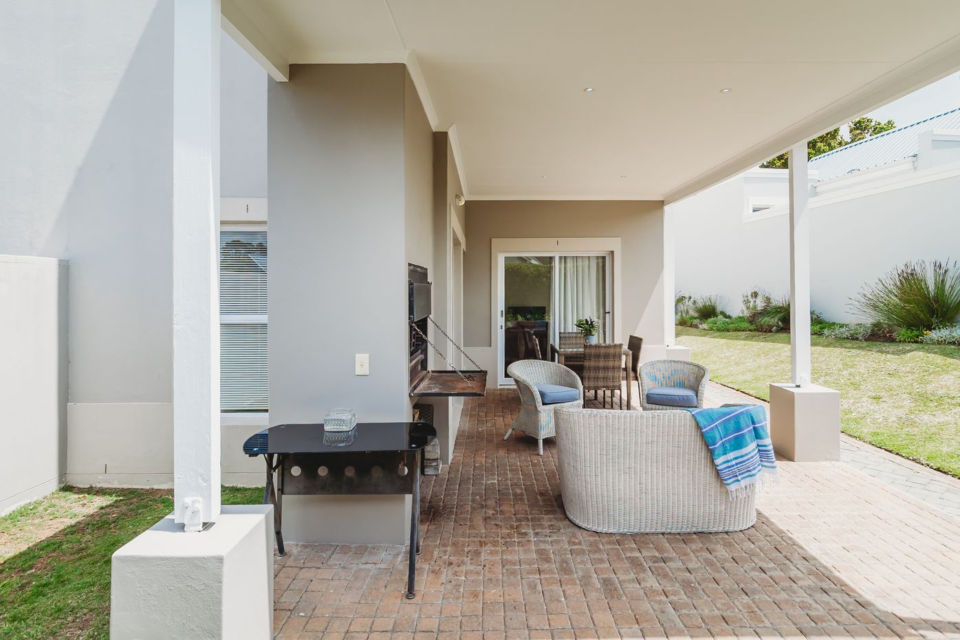 More photos of ManorOne