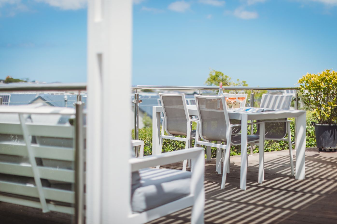More photos of Palms Manor