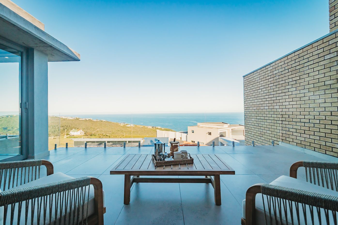 More photos of Dolfyn Villas