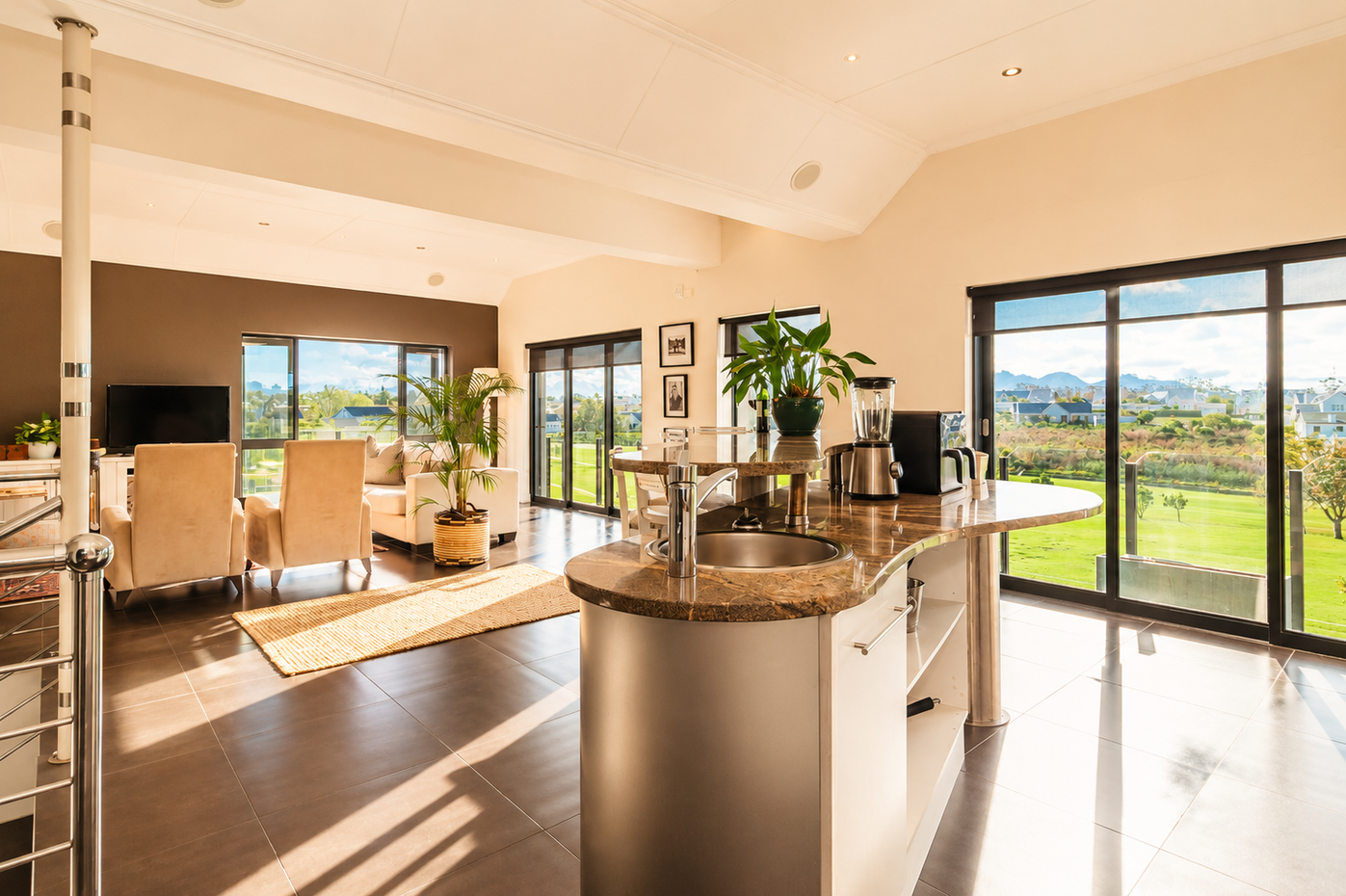 Fairway Retreat photograph 3