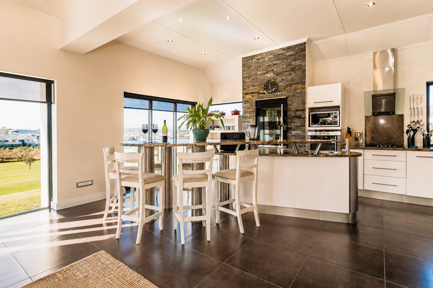 More photos of Fairway Retreat