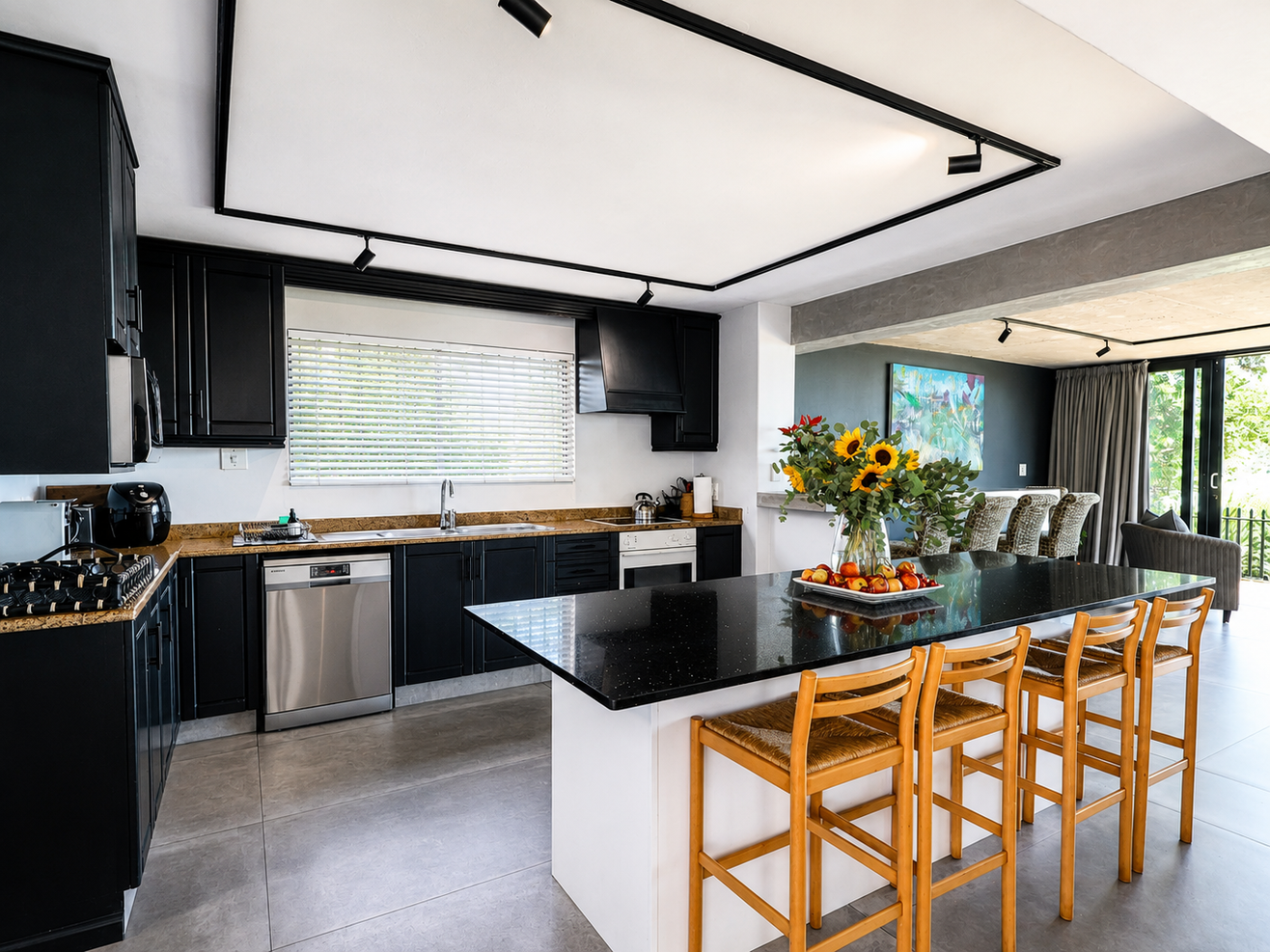 More photos of iMoyo Ocean Villa